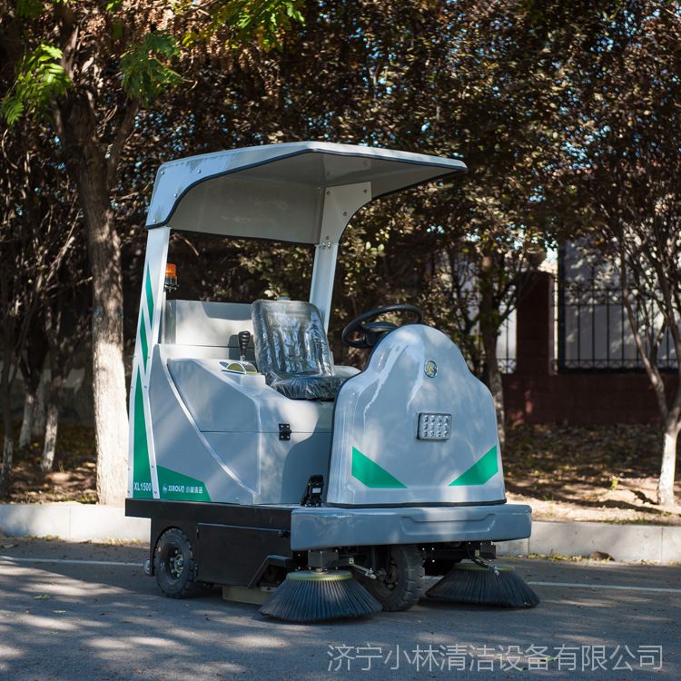 電動環(huán)衛(wèi)清掃設備 現(xiàn)代化城市清潔的高效解決方案